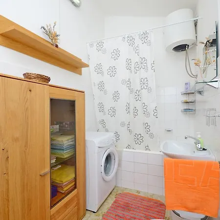 House Blanka 펜션 트로기르