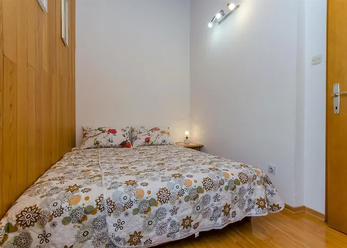 度假居 House Blanka 特罗吉尔