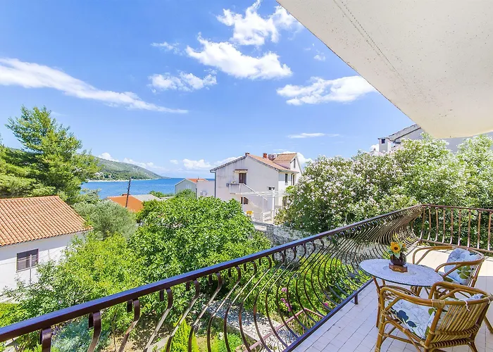 House Blanka 度假居 *